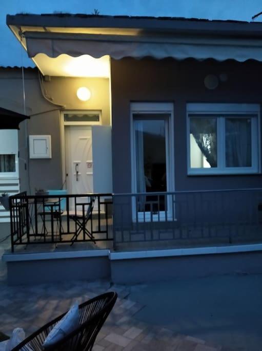 הוילה יואנינה Οικία Με Αυλή Και Πάρκινγκ, Μέσα Στο Κάστρο Της Πόλης מראה חיצוני תמונה